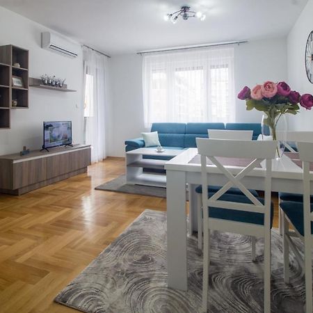 Appartamento Iskra Banja Luka Esterno foto